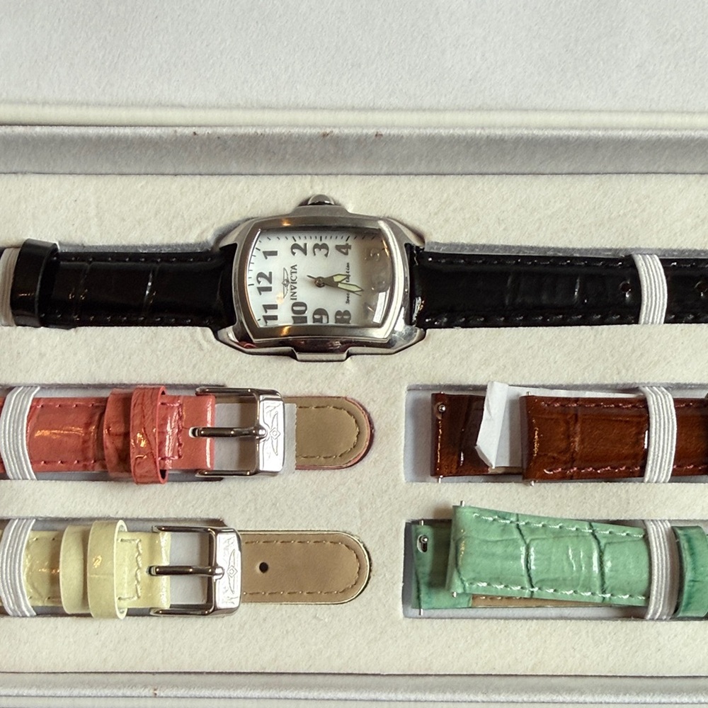 Invicta Special Edition Silver Watch with Colorful Straps. - Picture 2 of 5